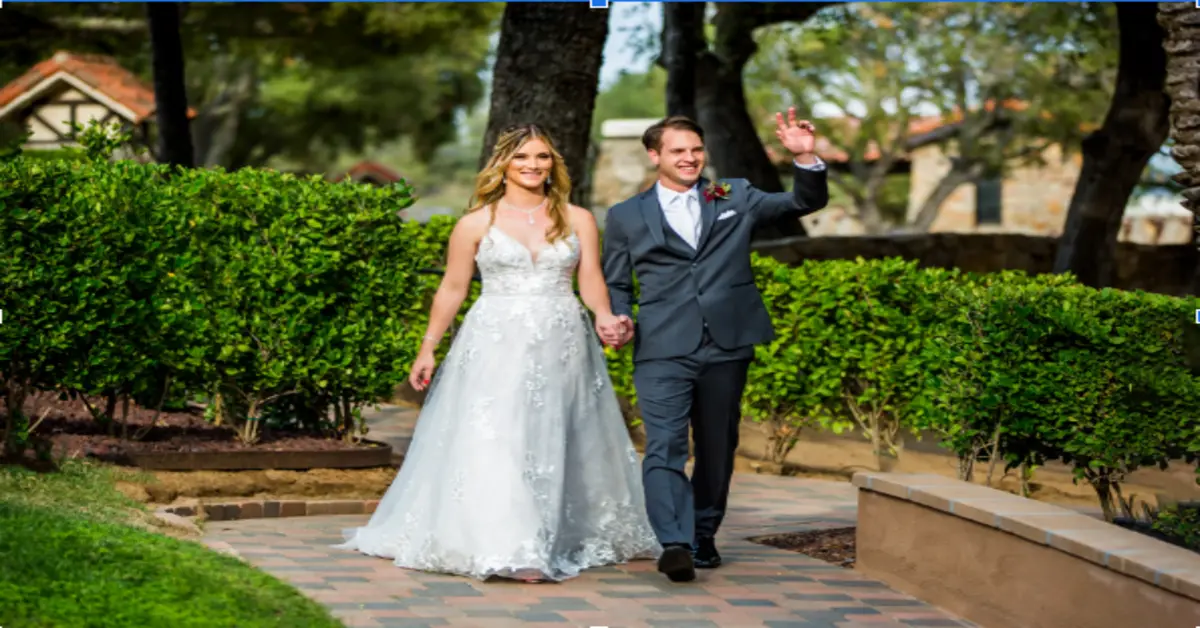 Jennifer Lake and Ivy Oak Wedding